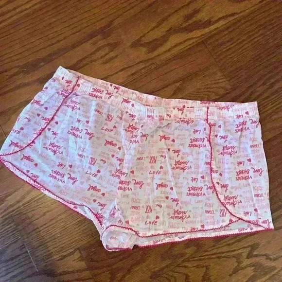 VICTORIA'S SECRET Sleep Shorts Boxer Lounger Size Large Love Hearts Logo Angel - Picture 6 of 7